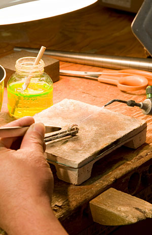 Reparaturservice für Schmuck in München